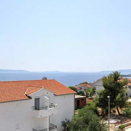Appartement With Parking Space Rastici, Ciovo - 6863 *