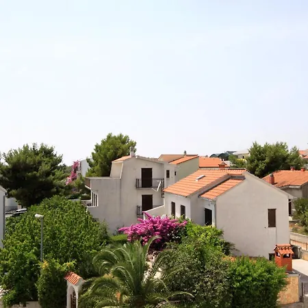 With Parking Space Rastici, Ciovo - 6863 تروغير
