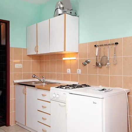 Apartment With Parking Space Rastici, Ciovo - 6863 *