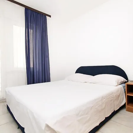 With Parking Space Rastici, Ciovo - 6863 Apartment Trogir
