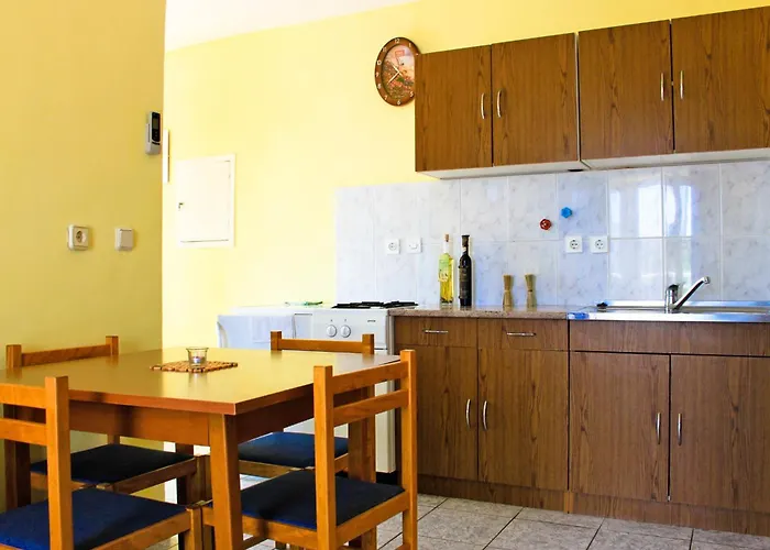 Apartment With Parking Space Rastici, Ciovo - 6863 *