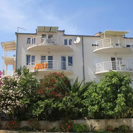 With Parking Space Rastici, Ciovo - 6863 شقة