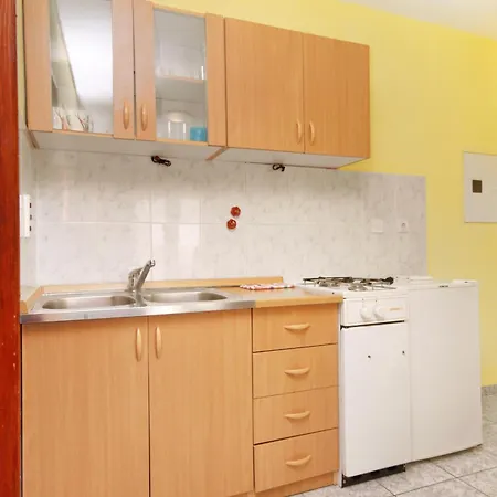 With Parking Space Rastici, Ciovo - 6863 Apartament *